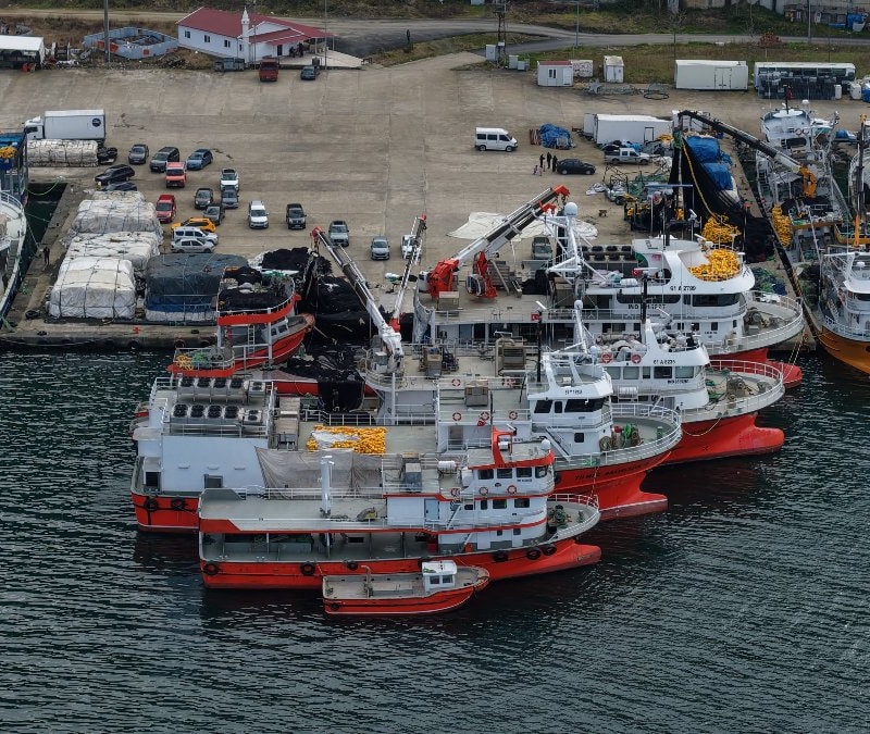 Trabzon'da balıkçılar 'paydos' dedi