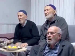 Sosyal medyada gündem oldu: Trabzonsporlu dedelerin kaçan gole isyanı