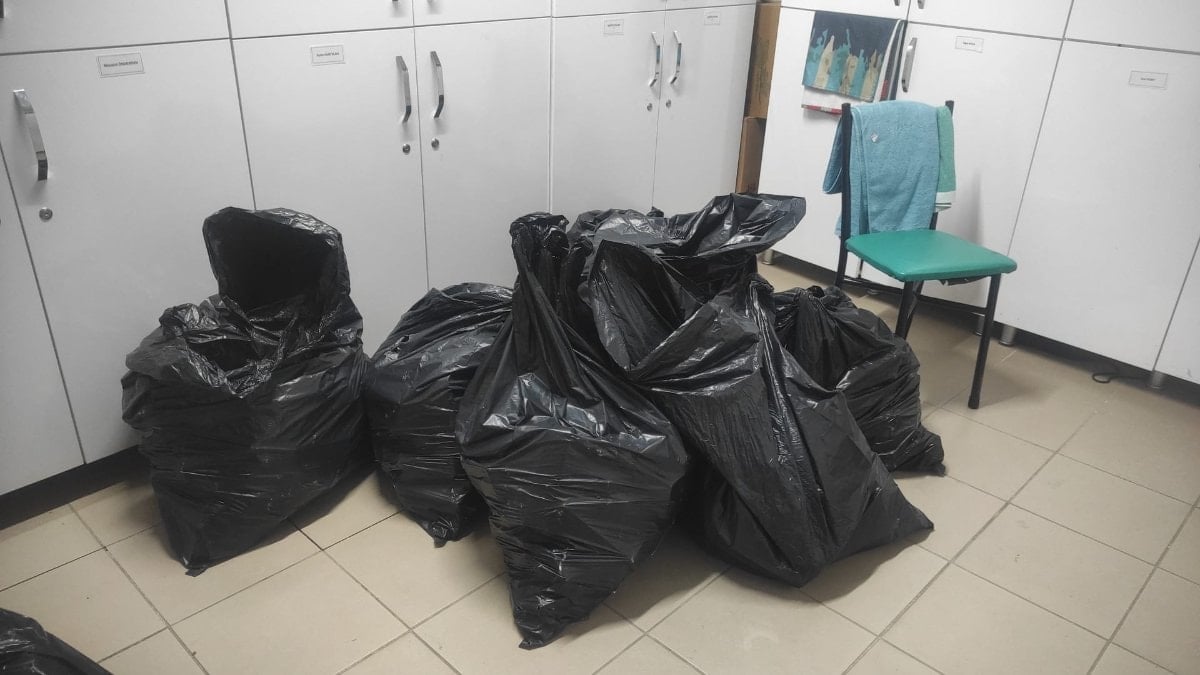 Bilecik'te güzellik salonlarına denetim: Son kullanma tarihi geçen ürünlere el koyuldu