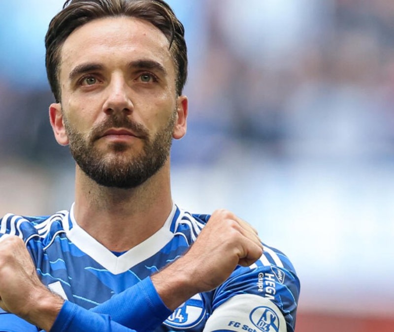 Galibiyet golü Kenan Karaman'dan! Schalke, adım adım Bundesliga'ya