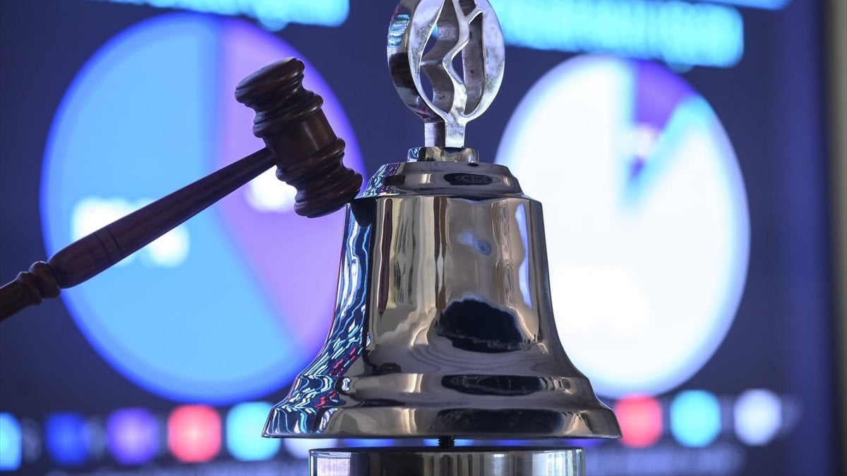 Finansal piyasalarda yön arayışı: Altın, gümüş ve yatırımcı davranışları değişiyor