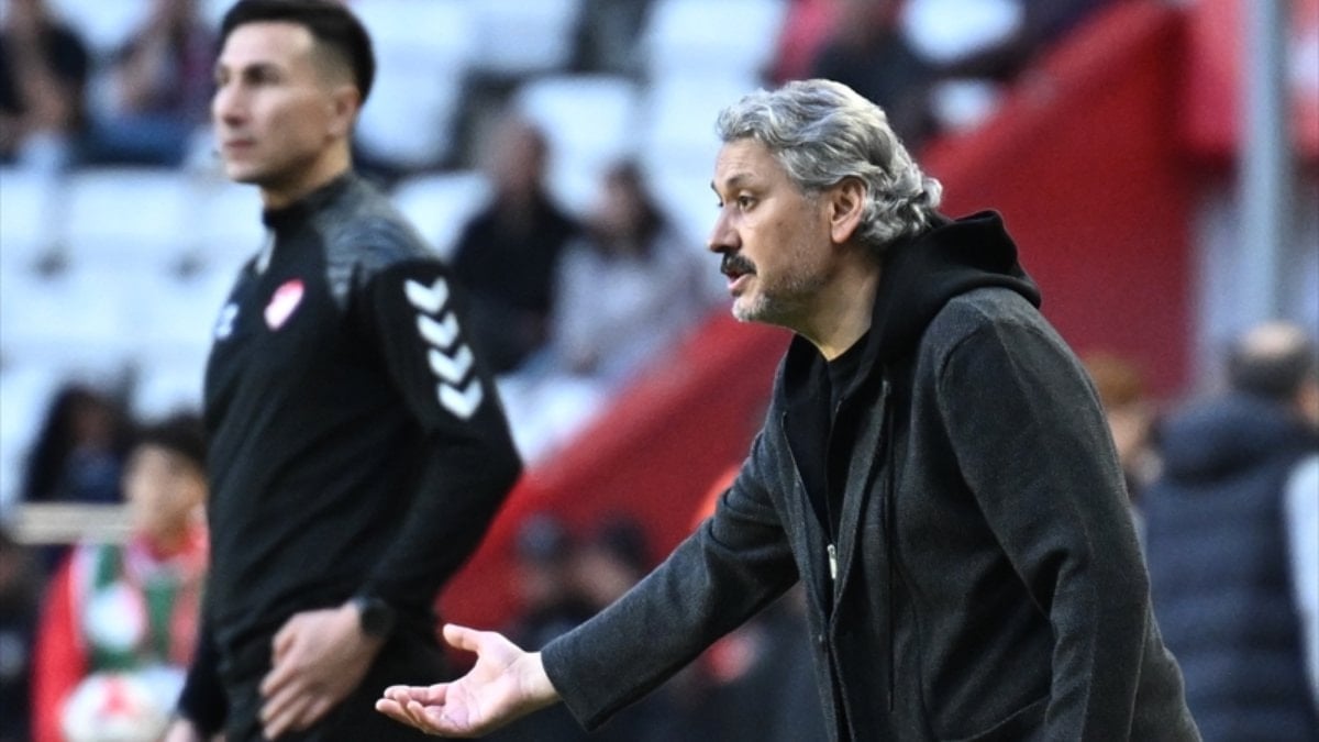 Atila Gerin: Biz her maç 12-13 kişiye karşı oynuyoruz