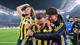 Fenerbahçe, Beşiktaş'ı son dakika golüyle yendi