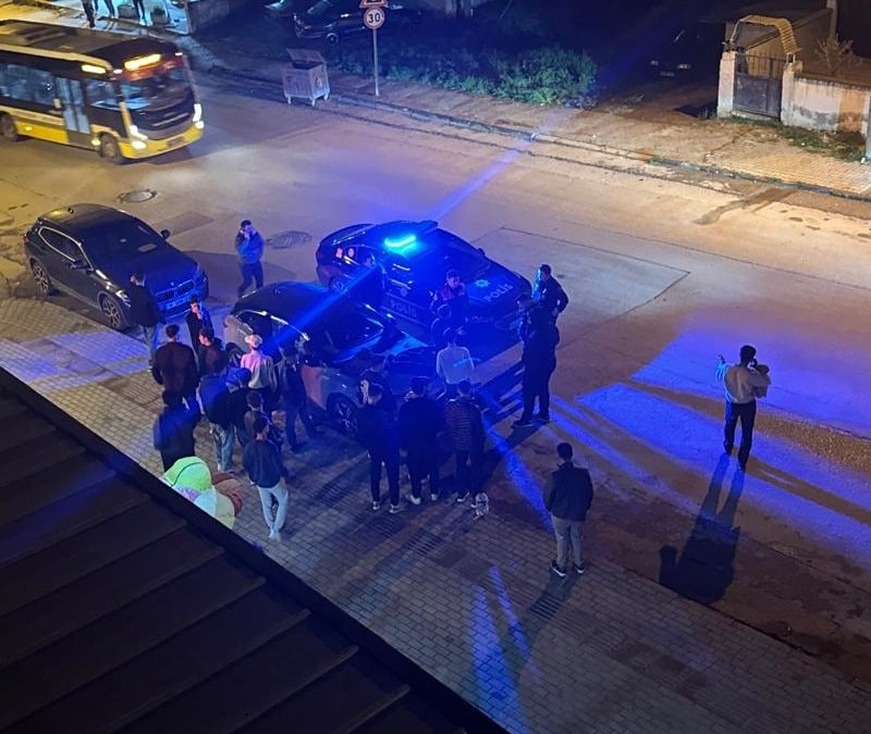 Bursa'da sopalı kavgada 3 kişi yaralandı