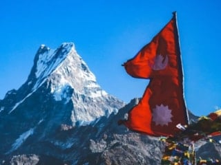 Nepal petrol krizi nedeniyle haftalık tatili iki güne çıkardı