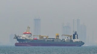 İran, Hürmüz Boğazı'nın yeniden açılması için savaş tazminatı istedi