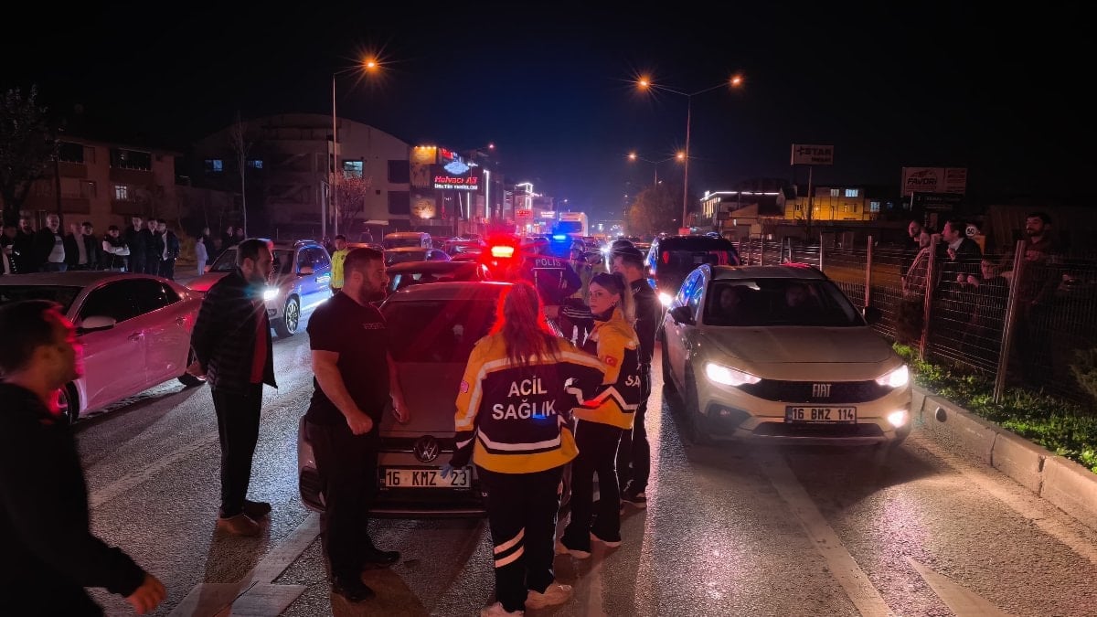 Bursa'da kaza sonrası ortalık karıştı: Sürücüye uyuşturucu testi yapıldı