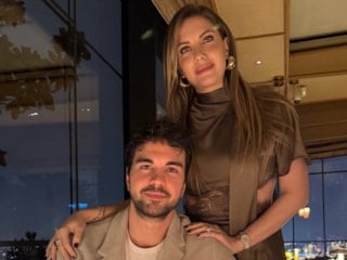 Eda Ece kızının yüzünü ilk kez gösterdi! Hayranları yorum yağdırdı