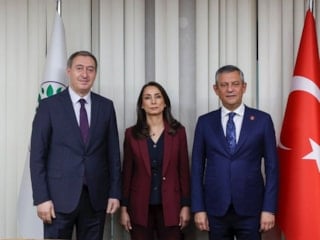 Özgür Özel'den DEM Parti'ye ziyaret