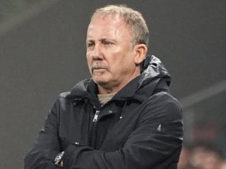 Sergen Yalçın'ın derbi karnesi zayıf: Beşiktaş bu sezon kazanamadı!