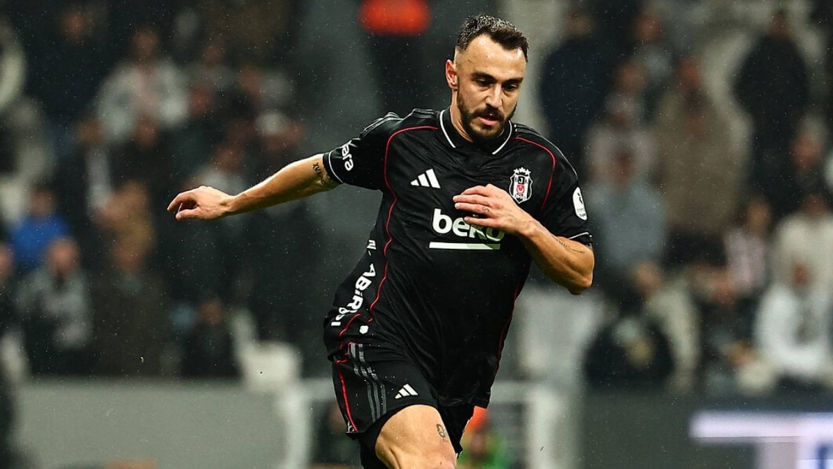 Beşiktaş taraftarına saç baş yoldurdu: Gökhan Sazdağı rekora imza attı!