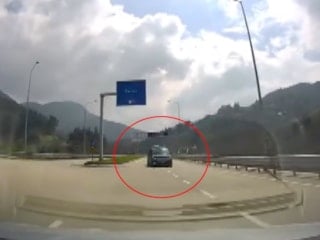 Bursa'da ters yönde ilerledi, trafiği tehlikeye attı