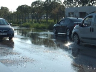 Balıkesir’de sağanak nedeniyle arazileri sular bastı
