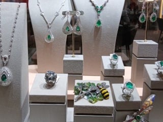 Ariş Pırlanta mücevher fuarının ilgi odağı oldu