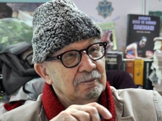 Yalçın Küçük hayatını kaybetti