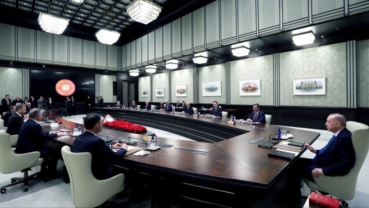 Kabine toplantısı başladı