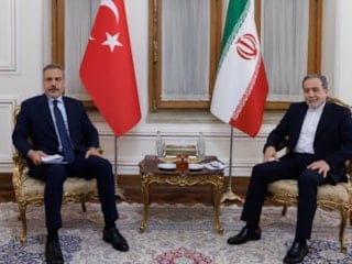 Hakan Fidan'dan diplomasi trafiği