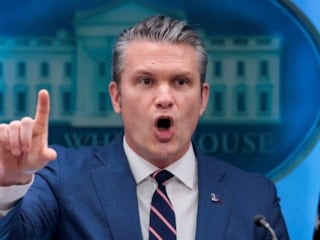 ABD Savaş Bakanı: Bugün İran'a en yoğun hava saldırılarının yapılacağı gün olacak