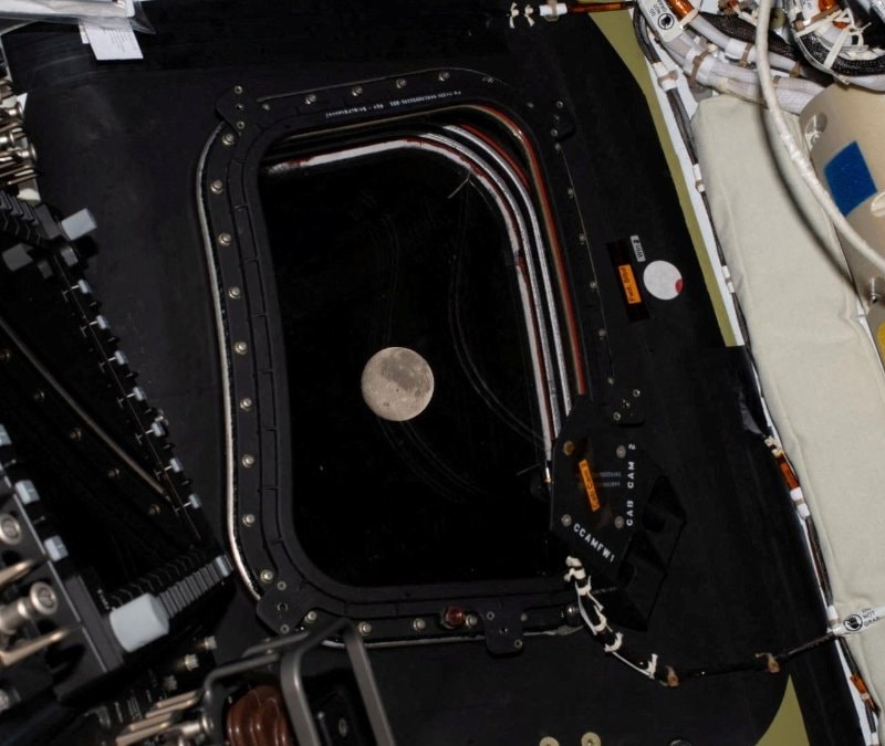 Dünya'dan kat edilen en uzak mesafe: Artemis II hedefine ulaştı