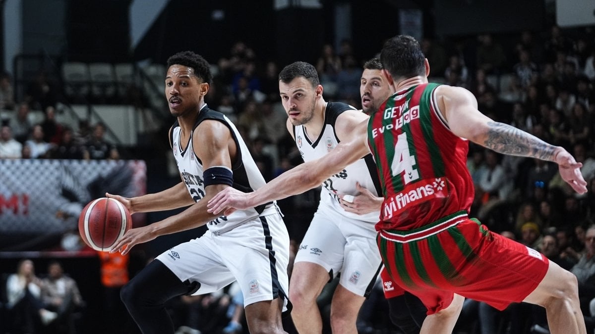 Beşiktaş, Karşıyaka'yı mağlup etti