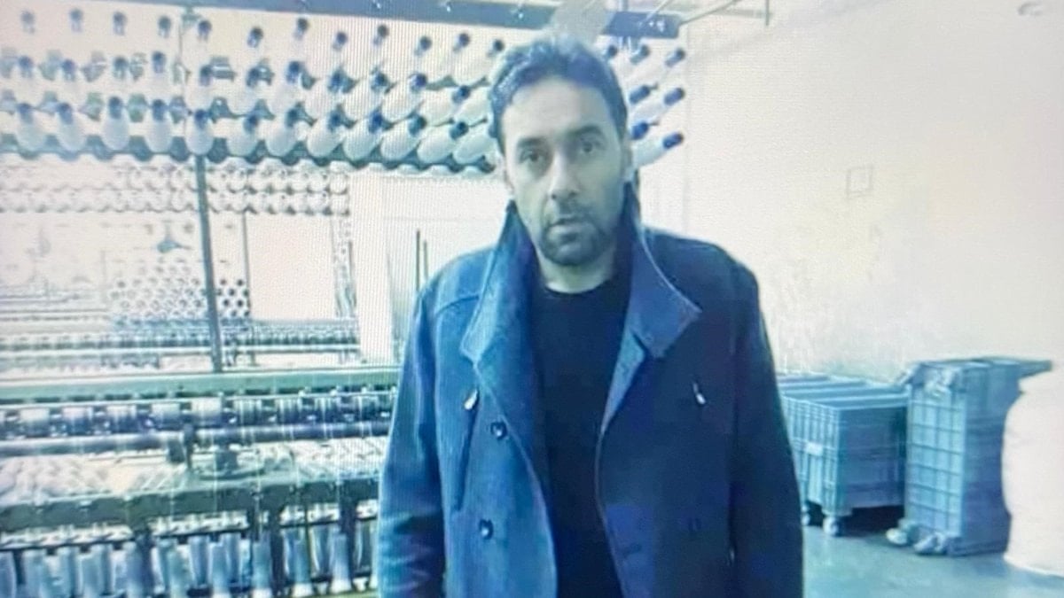 İstanbul'da 3 çocuk babası, sırra kadem bastı