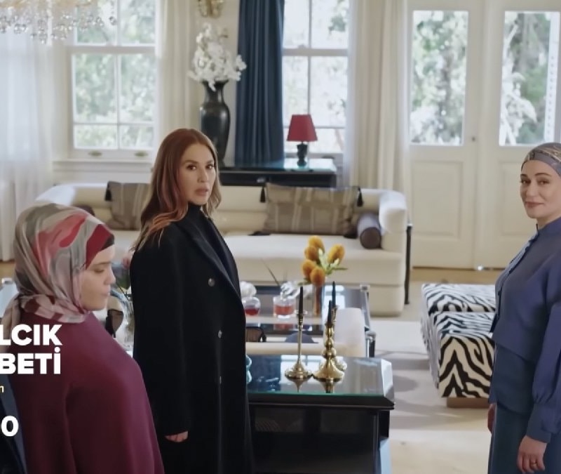 Kızılcık Şerbeti 132. bölüm 2. fragman: Kıvılcım resti çekti “Sana müstahak”