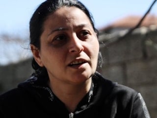 Antalya'da balkondan düştü, sakat kaldı