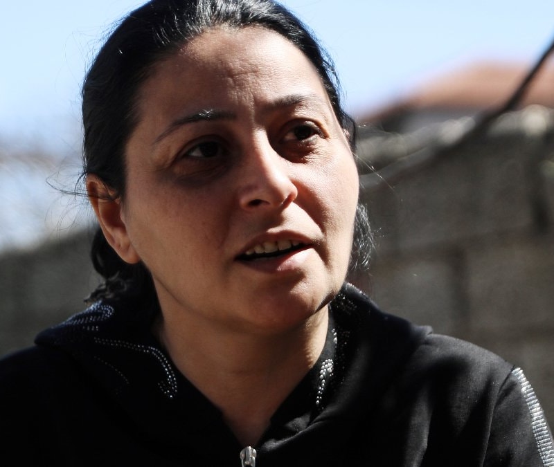 Antalya'da balkondan düştü, sakat kaldı