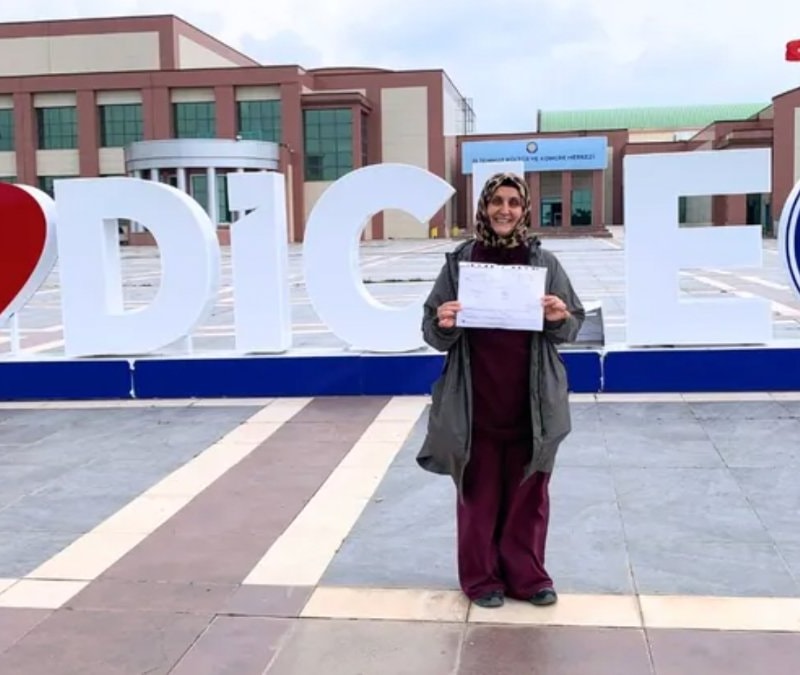 Diyarbakır'da avukat tutamadığı davayı yapay zeka sayesinde kazandı