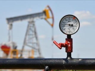 Savaş şartları dengeleri sarstı: Ham petrol fiyatı 4 yılın ardından ilk kez Brent'i geçti