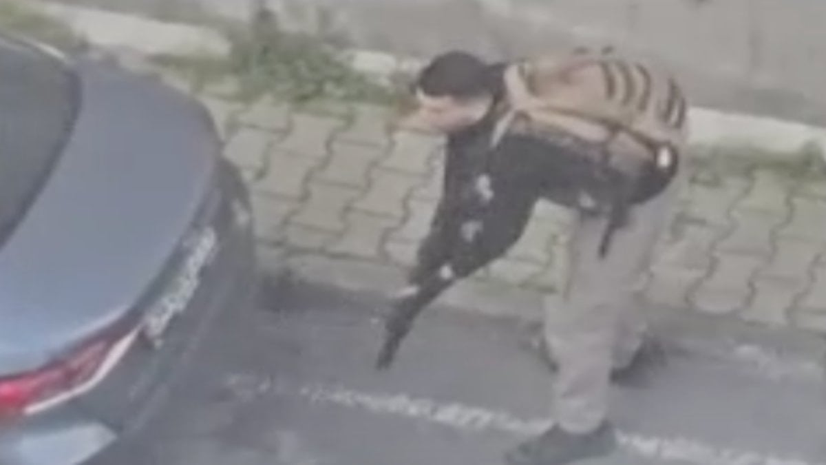 İsrail Başkonsolosluğu'nda çıkan çatışmada saldırganların etkisiz hale getirildiği anlar