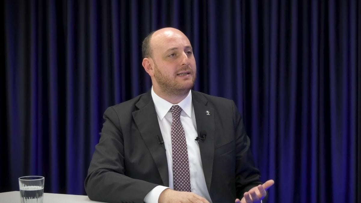 Ahmet Büyükgümüş, Özgür Özel'in erken seçim çıkışlarını değerlendirdi