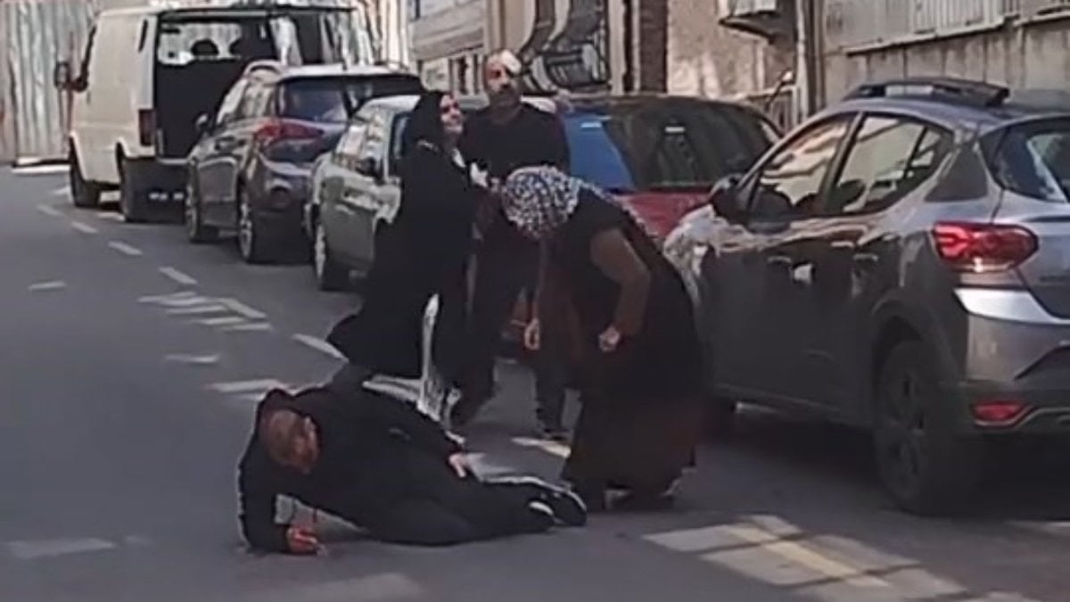 İstanbul'da boşanma aşamasındaki çiftin yakınları arasında silahlı kavga