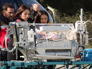 Zamanla yarış: Samsun’da yeni doğan bebek, helikopterle sevk edildi