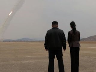 Kuzey Kore’den Doğu Denizi’ne çok sayıda füze fırlatıldı