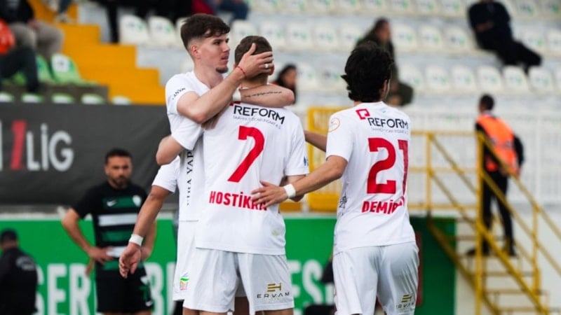 Vanspor FK, Serikspor'a 6 attı!