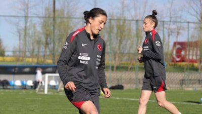A Milli Kadın Futbol Takımı, İsviçre maçlarının hazırlıklarını sürdürdü
