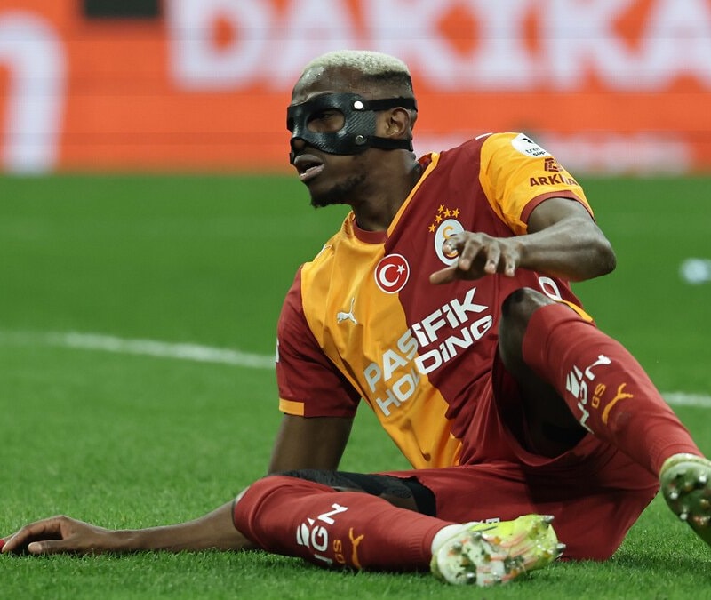 Okan Buruk, Victor Osimhen'in son durumunu duyurdu