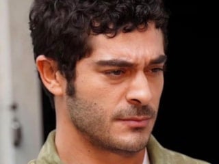 Ünlülere yeni dalga uyuşturucu operasyonu: 14 gözaltı kararı