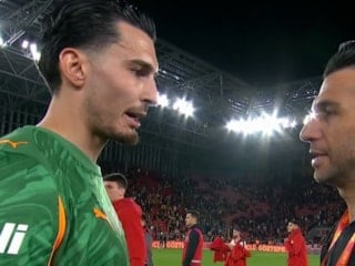 Uğurcan Çakır'ın İsmail Köybaşı'na söyledikleri kameralara yansıdı