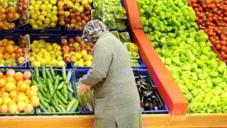 Ankara, İzmir, Antalya'daki bazı zincir marketlerde 'fahiş fiyat' incelemesi
