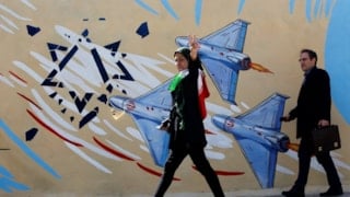 İran heyeti ateşkes görüşmeleri için Pakistan yolunda