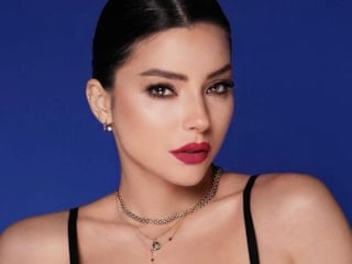 Merve Boluğur kendine güveniyor: Ben Adriana Lima'dan daha güzelim