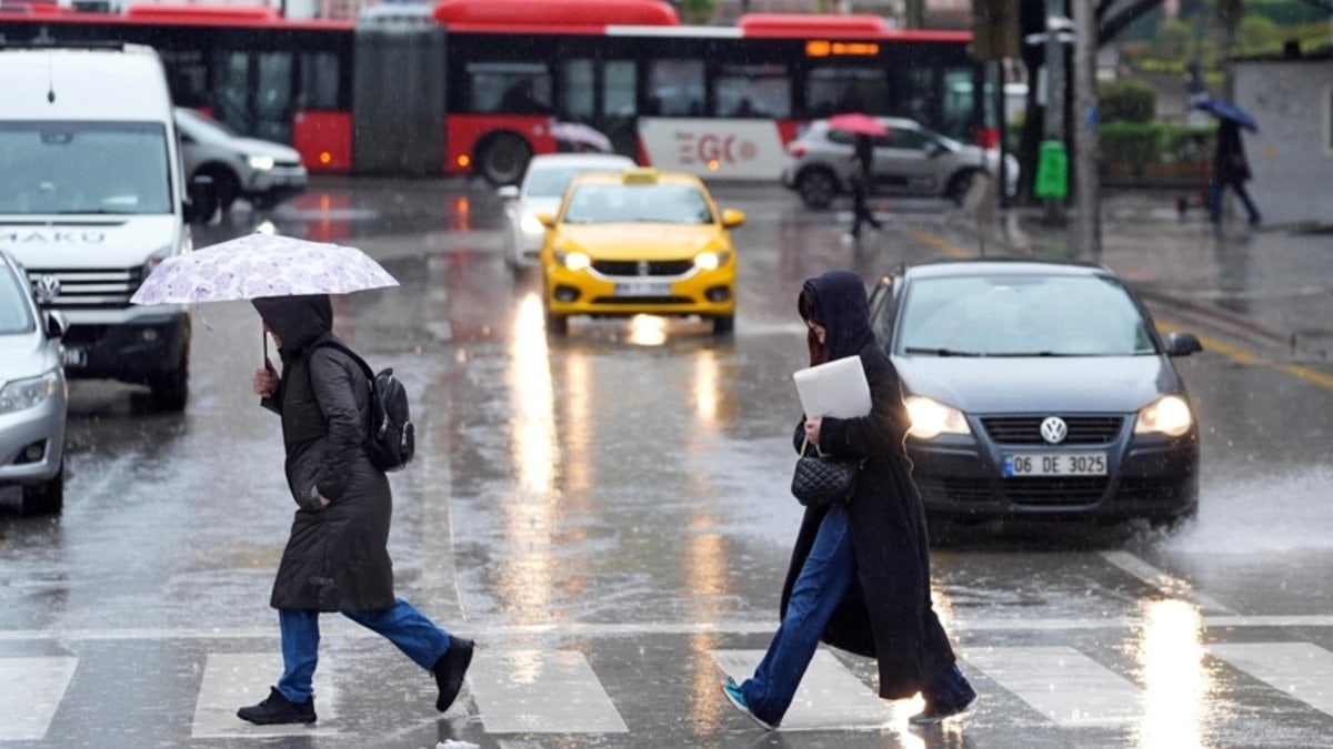 İçişleri Bakanlığı'ndan sağanak ve kar uyarısı