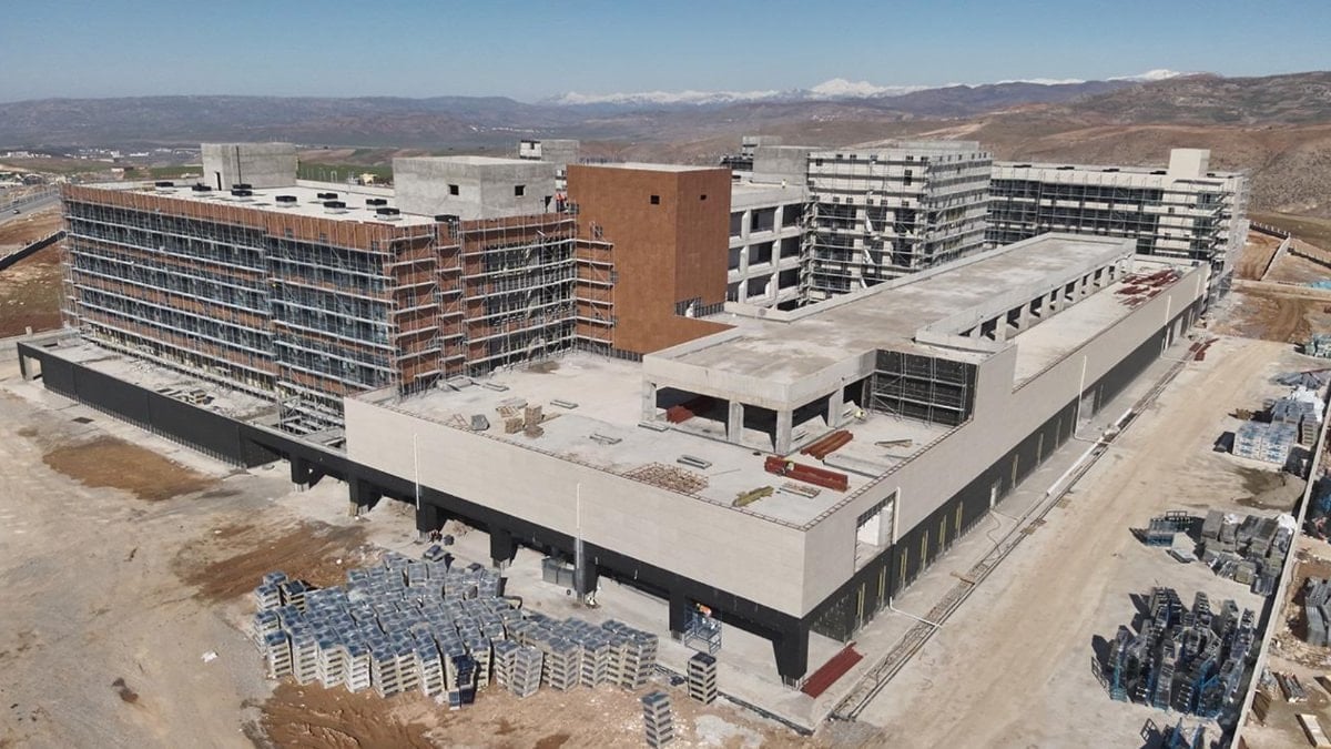 Siirt’te 'akıllı hastane' inşaatında sona gelindi