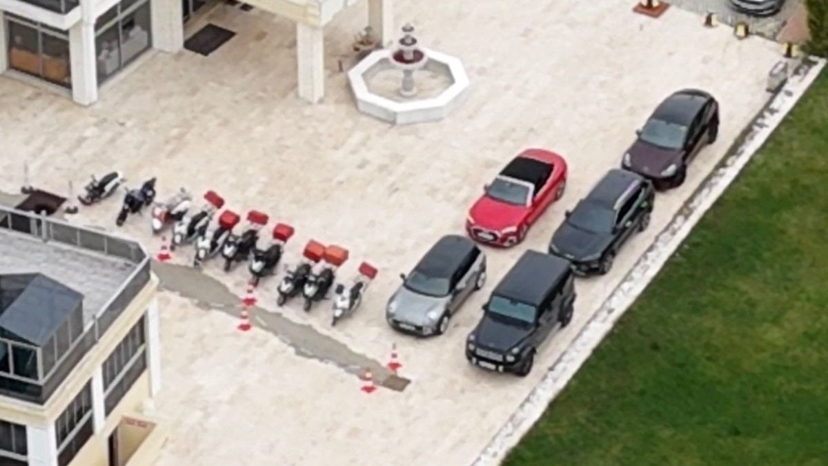 Tutuklu Özkan Yalım’ın milyonluk araçları kayyum oteline taşındı