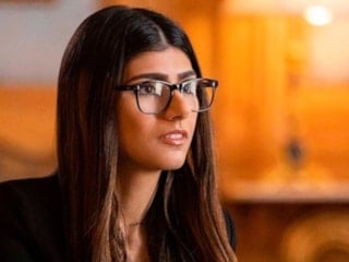 Yetişkin film oyuncusu Mia Khalifa, İsrail'in Lübnan'ı bombalamasına tepki gösterdi