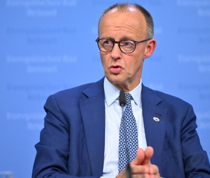 Friedrich Merz: İsrail'in Lübnan'a saldırısı barış sürecini baltalayabilir