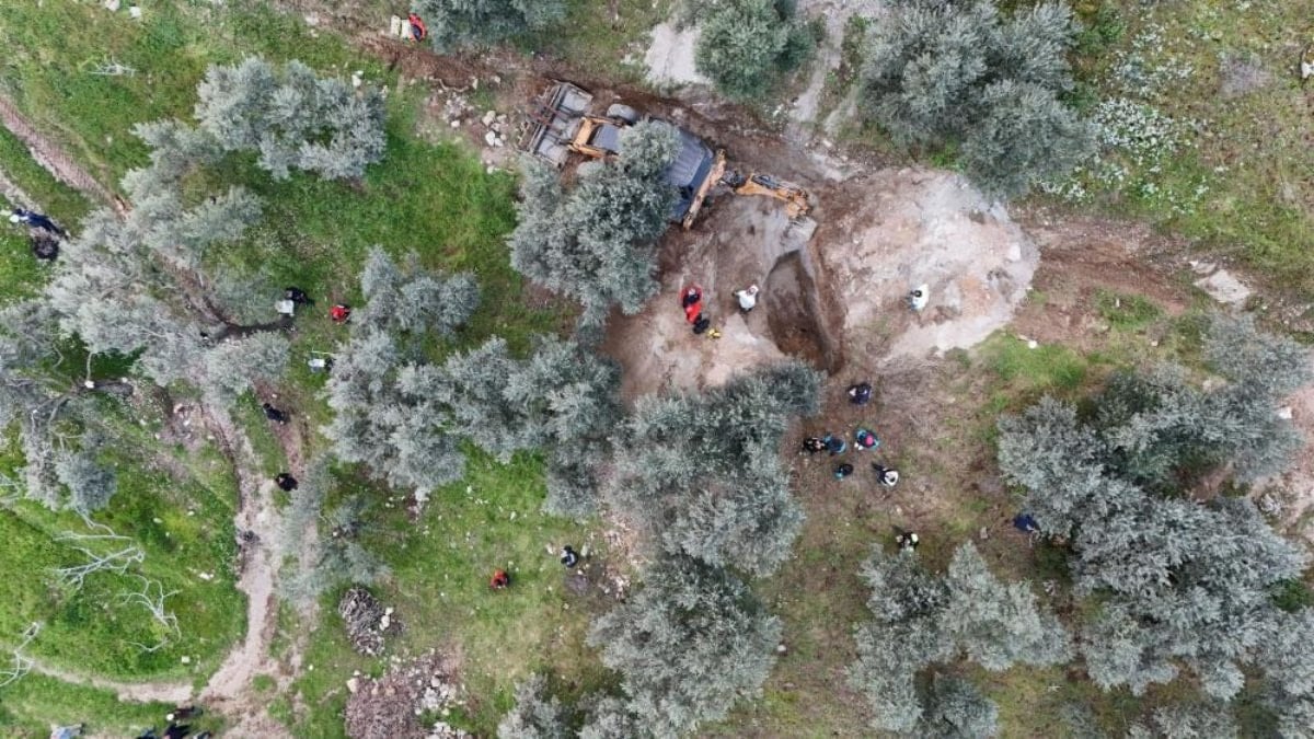 Aydın'da kaçak kazıda toprağın altında kalan kişi öldü