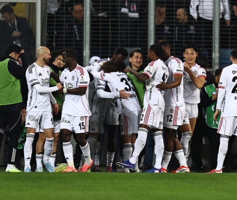 Beşiktaş - Antalyaspor: Muhtemel 11'ler